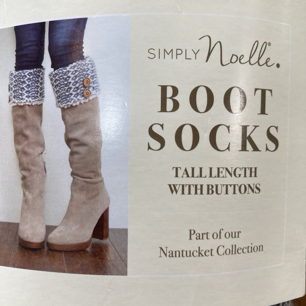 NWOT Simply Noelle Tall Boot Socks Blue